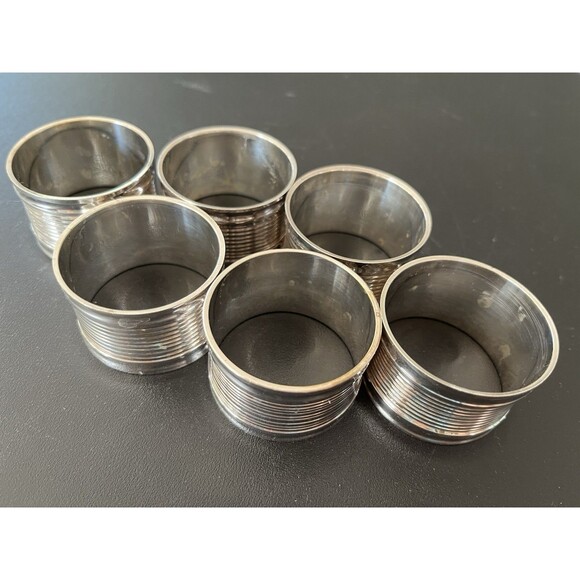 Set of Six Silver Plated Napkin Rings Ribbed Design Round Shape Vintage - Picture 3 of 9